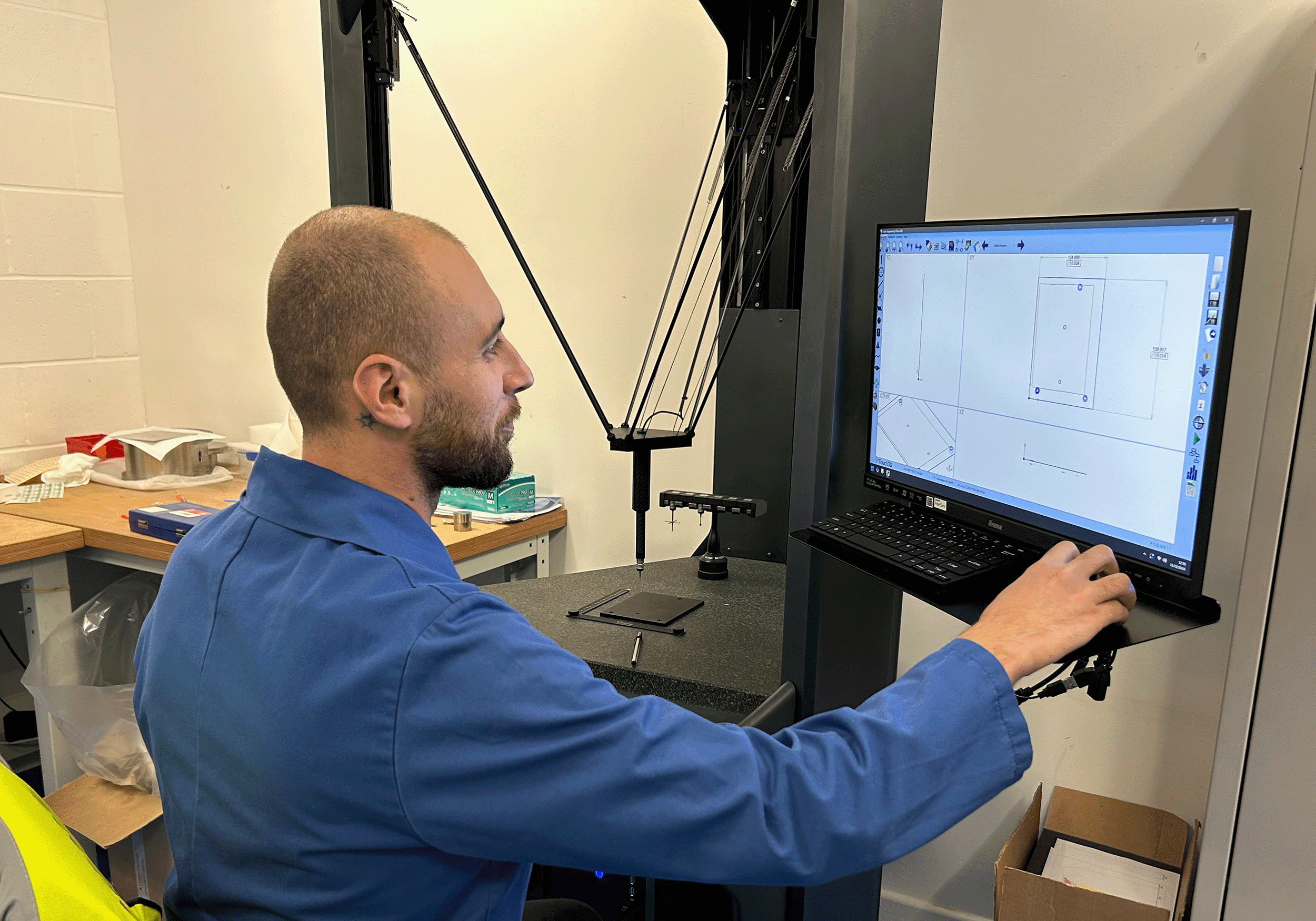 specac-cs-2500×1750-comp Specac using the Vision Engineering Deltron